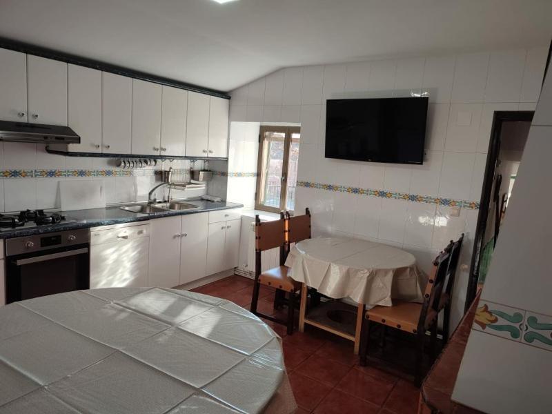 Calida Casa Familiar Villa Aldealpozo Exterior photo